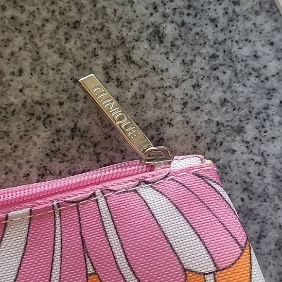 Clinique Floral and Geometric Print Pouches - Picture 3 of 7